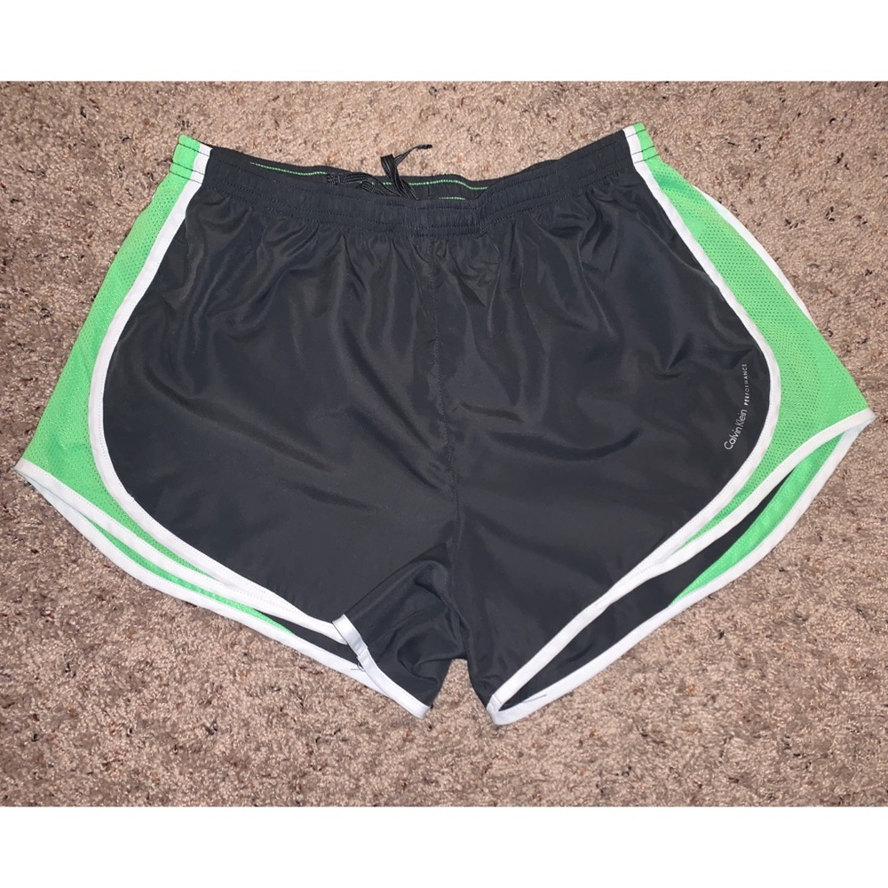 CALVIN KLEIN Performance running shorts size L